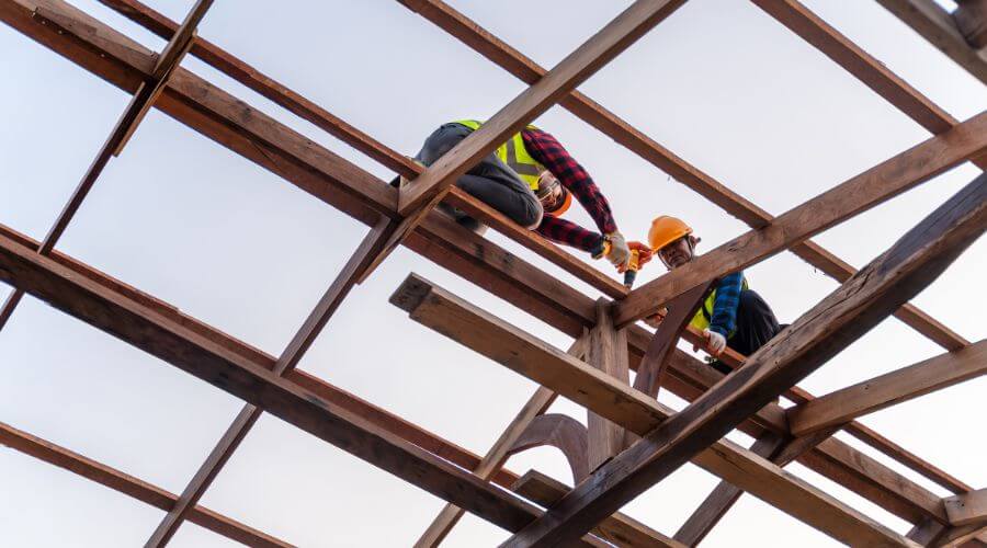 Professional residential roofers in Lucerne, CA